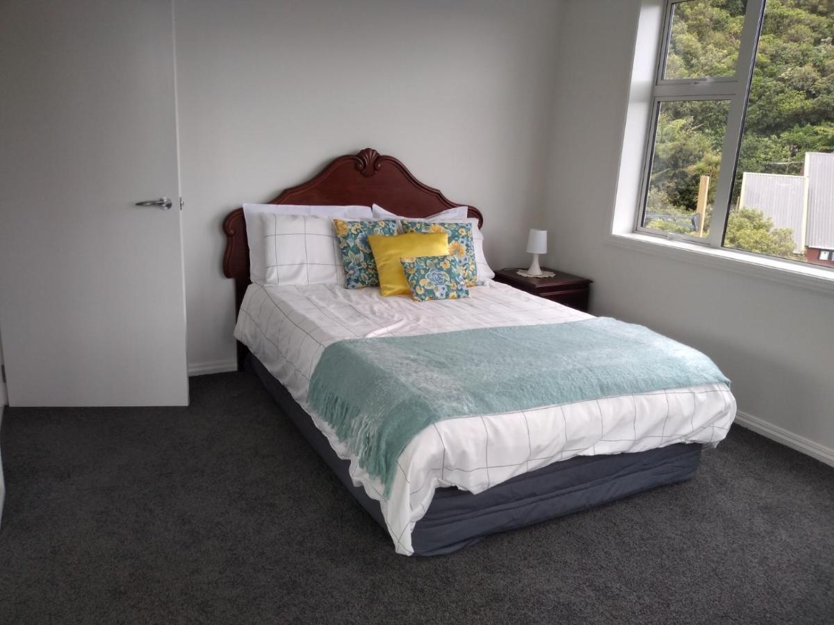 Appartamento Quiet Location With View And Public Transport Wellington Esterno foto